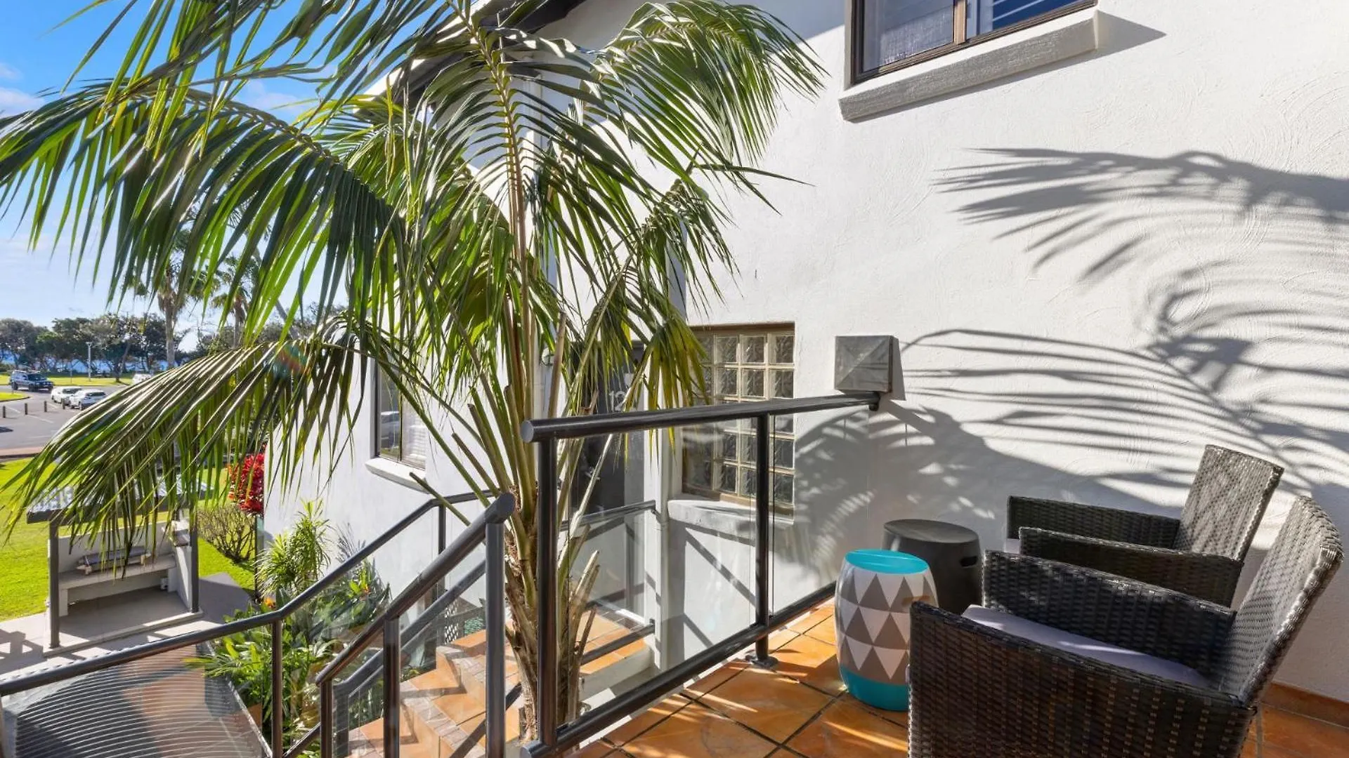 Byron Bay Beachfront Holiday Apartments Loft 11 0*, Byron Bay