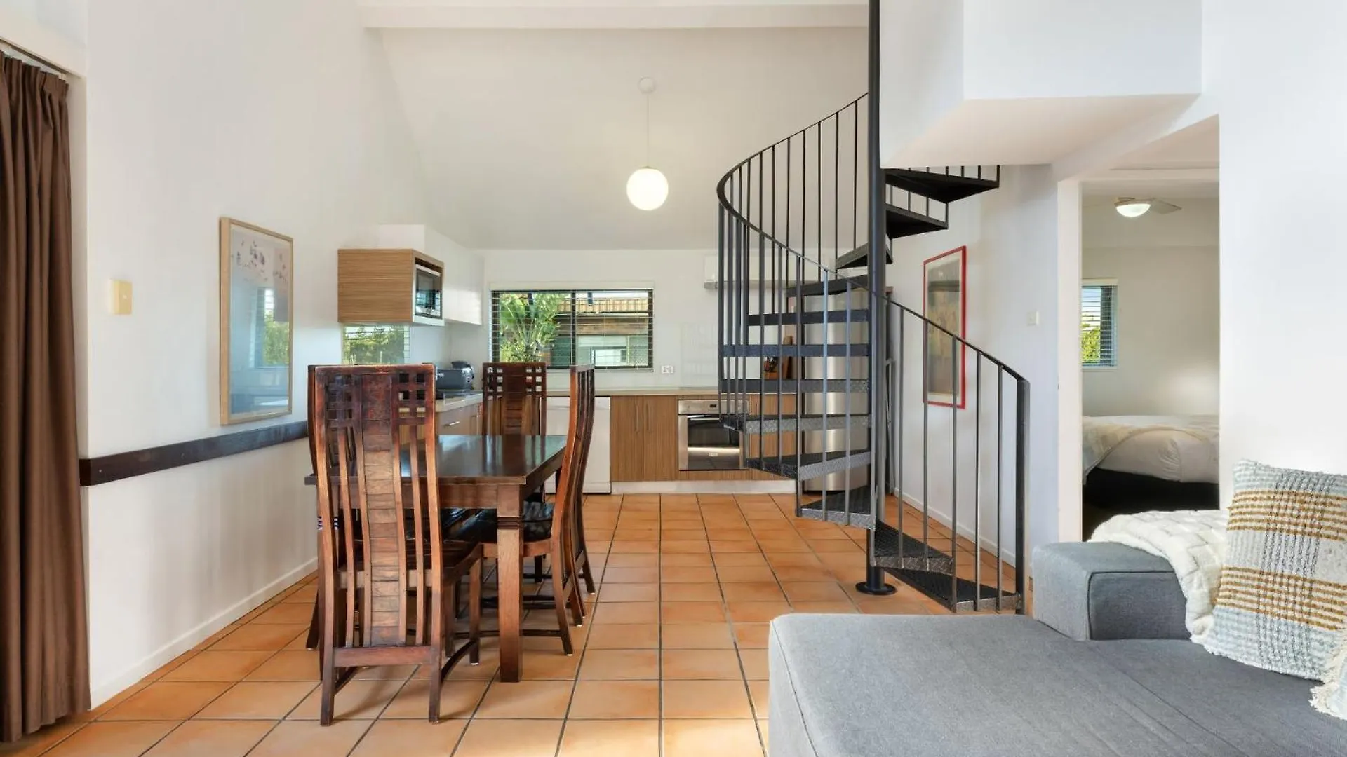Byron Bay Beachfront Holiday Apartments Loft 11 Byron Bay